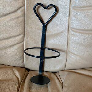 METAL WALL MOUNT FOR GLASS ENCLOSED CANDLES, HEART ACCENT